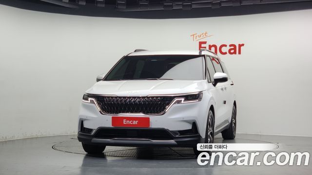 Kia Carnival 2022 thumb 4