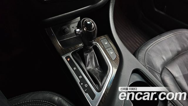 Kia K5 2011 thumb 10