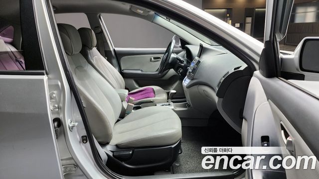 Hyundai Avante 2009 thumb 11