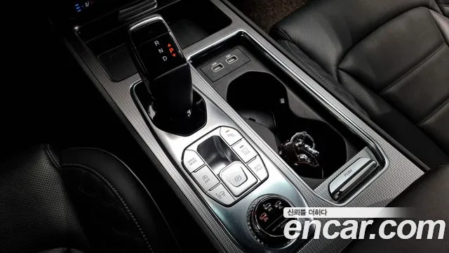 SsangYong Rexton 2021 thumb 9