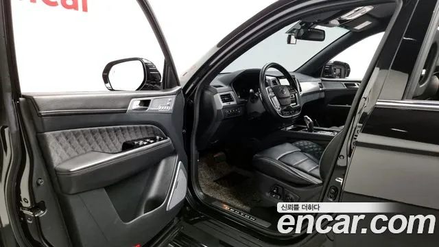 SsangYong Rexton 2021 thumb 10