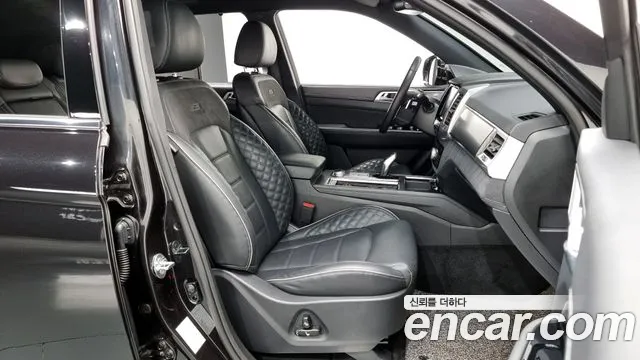 SsangYong Rexton 2021 thumb 12