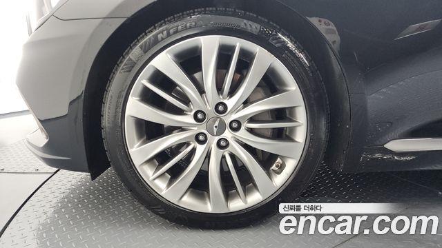 Hyundai Genesis 2015 thumb 6