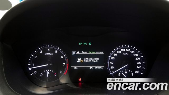 Genesis G80 2017 thumb 8