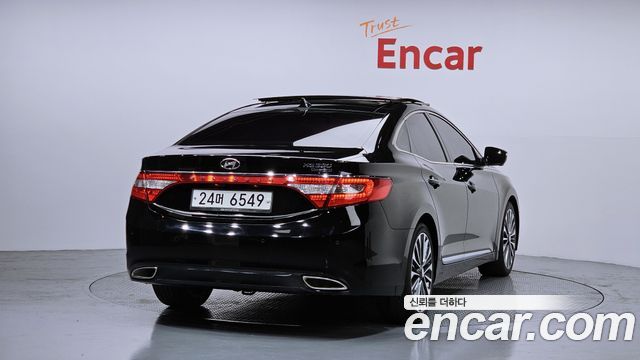 Hyundai Grandeur 2013 thumb 3