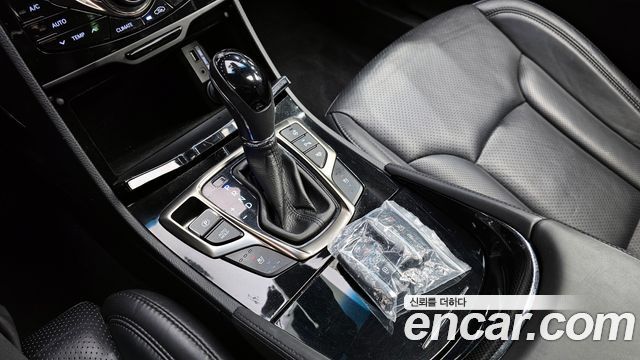 Hyundai Grandeur 2013 thumb 10
