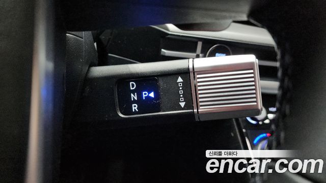 Hyundai Santa Fe 2024 thumb 10