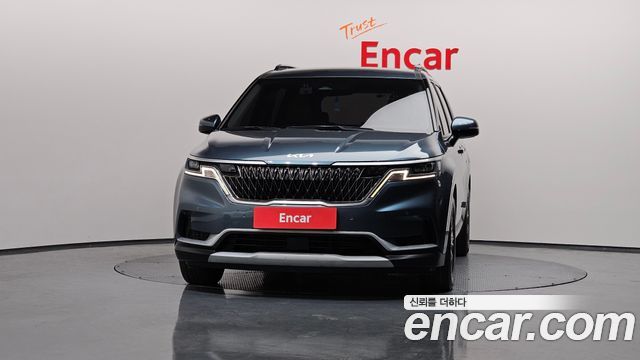 Kia Carnival 2021 thumb 4