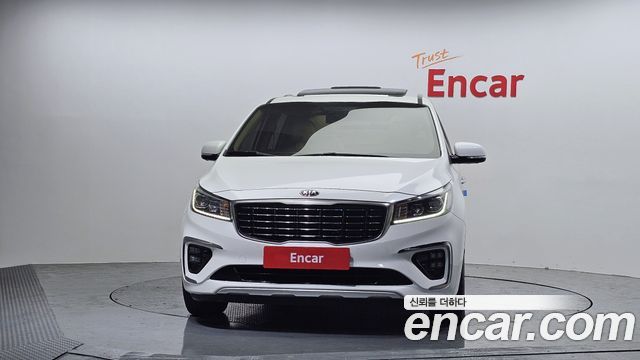 Kia Carnival 2019 thumb 4