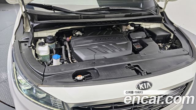Kia Carnival 2019 thumb 6