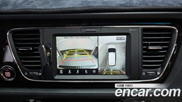 Kia Carnival 2019 thumb 12