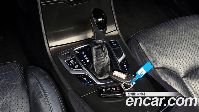 Hyundai Grandeur 2015 thumb 10