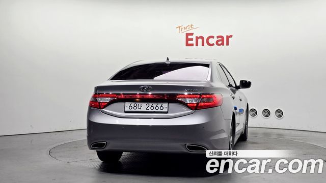 Hyundai Grandeur 2013 thumb 5