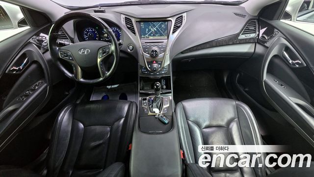 Hyundai Grandeur 2013 thumb 8