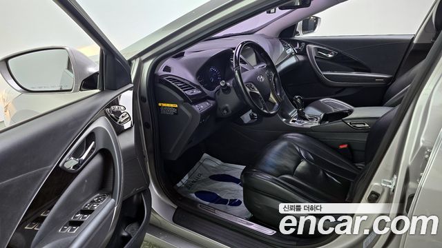 Hyundai Grandeur 2013 thumb 11