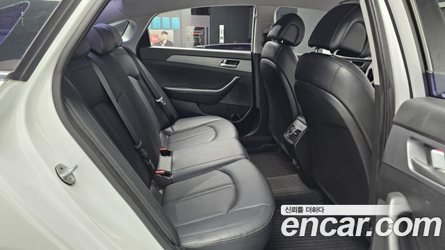 Hyundai Sonata 2016 thumb 11