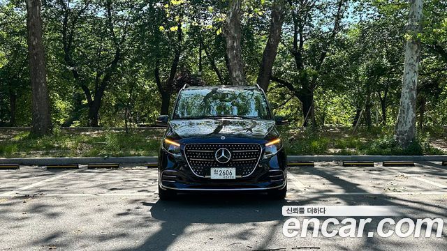 Mercedes-Benz V-Class 2025 thumb 4