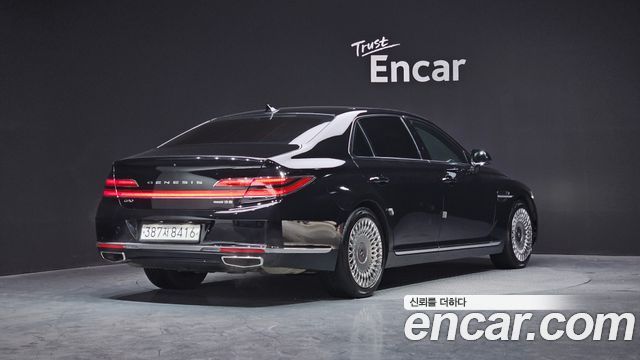 Genesis G90 2020 thumb 2