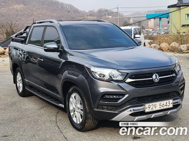 SsangYong Rexton 2021 thumb 3