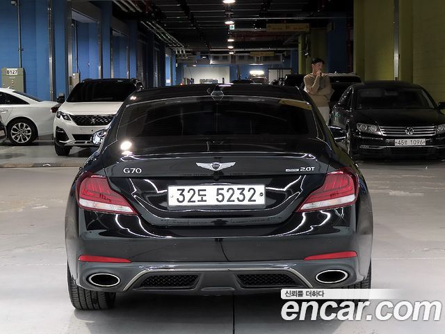 Genesis G70 2019 thumb 4