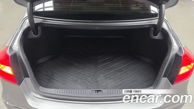 Hyundai Genesis 2012 thumb 12