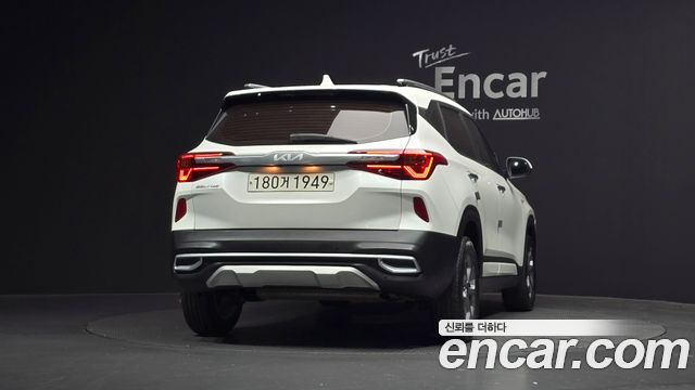 Kia Seltos 2022 thumb 4