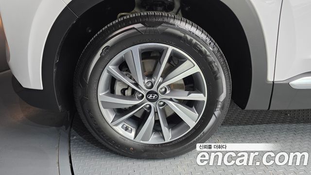 Hyundai Santa Fe 2020 thumb 6