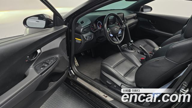 Hyundai Veloster 2019 thumb 12