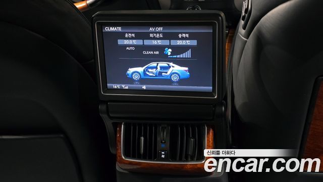 Hyundai Equus 2011 thumb 11