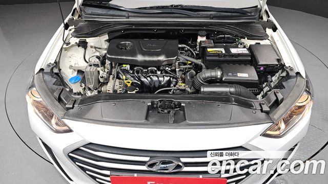 Hyundai Avante 2017 thumb 7