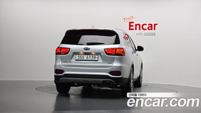 Kia Sorento 2019 thumb 5