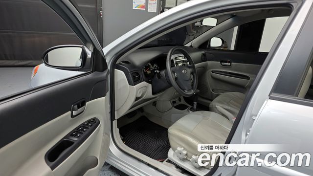 Hyundai Verna 2007 thumb 10