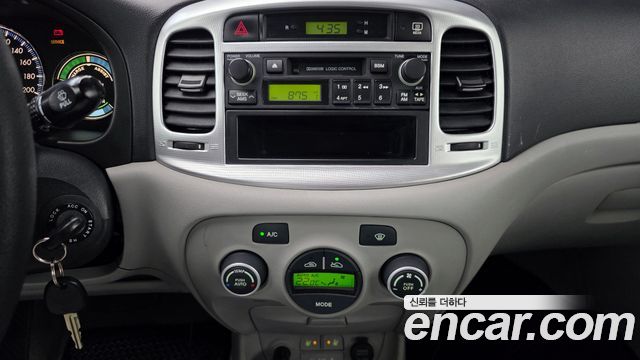 Hyundai Verna 2007 thumb 11