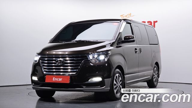 Hyundai Starex 2018 thumb 2