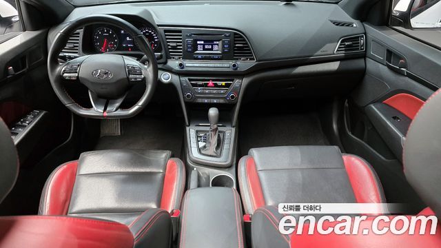 Hyundai Avante 2016 thumb 7