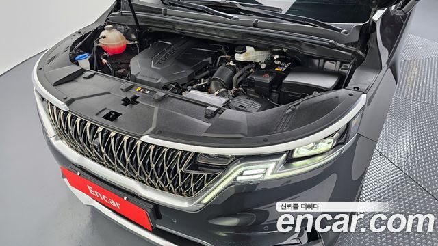 Kia Carnival 2021 thumb 7