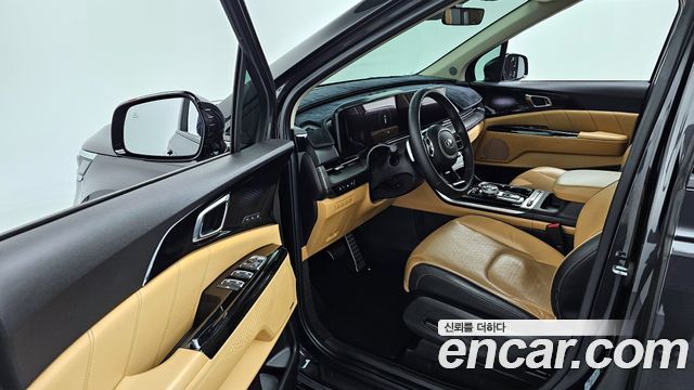 Kia Carnival 2021 thumb 11