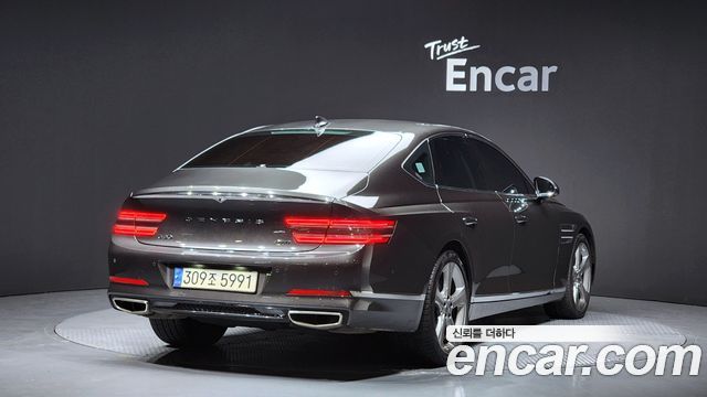 Genesis G80 2022 thumb 3