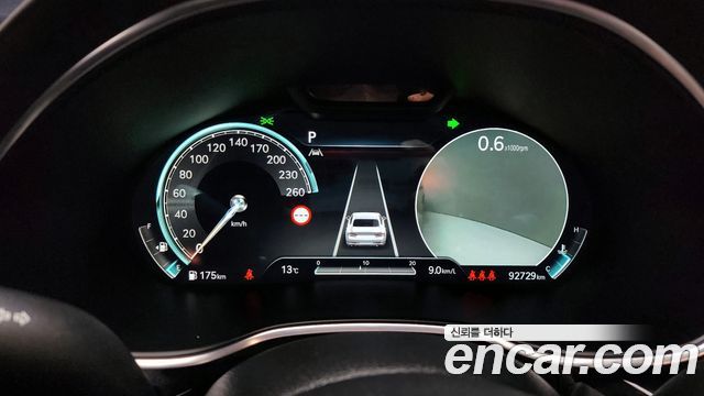 Genesis G80 2022 thumb 9