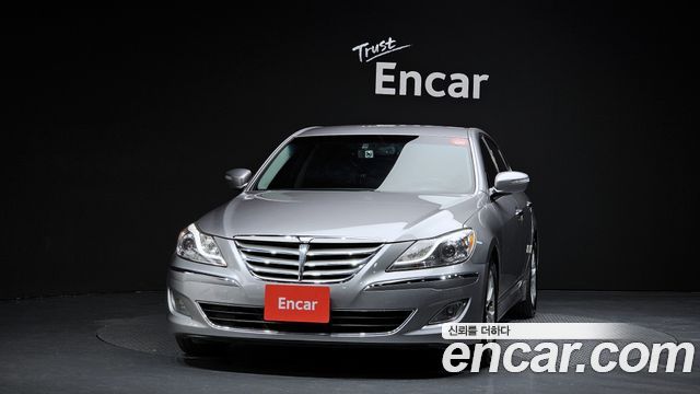 Hyundai Genesis 2013 thumb 4