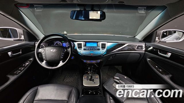 Hyundai Genesis 2013 thumb 8