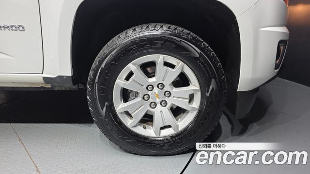 Chevrolet Colorado 2020 thumb 6