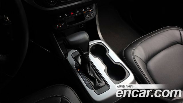 Chevrolet Colorado 2020 thumb 9