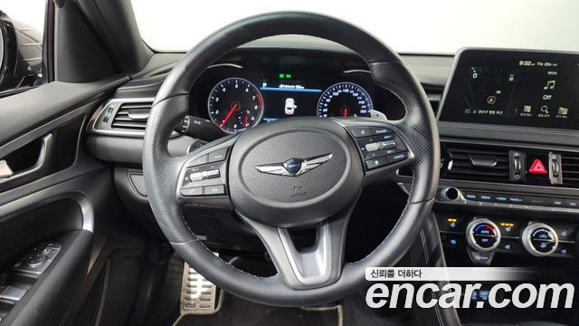 Genesis G70 2019 thumb 12