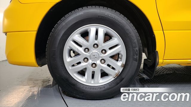 Hyundai Starex 2016 thumb 6