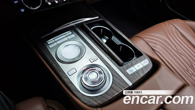 Genesis G80 2020 thumb 9