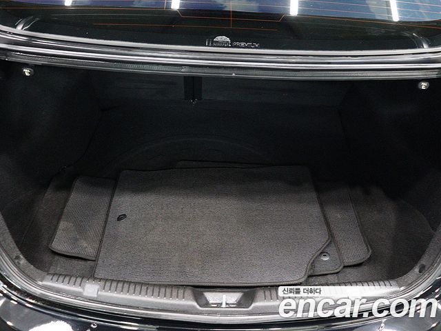 Hyundai Avante 2010 thumb 5