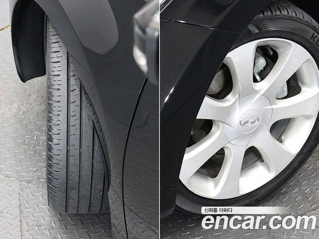 Hyundai Avante 2010 thumb 11