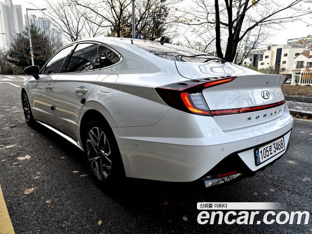 Hyundai Sonata 2021 thumb 7