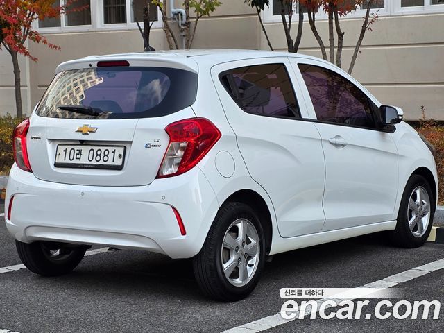 Chevrolet Spark 2015 thumb 11